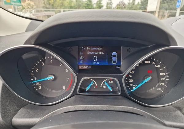 Ford Kuga cena 75900 przebieg: 50000, rok produkcji 2019 z Wieruszów małe 277